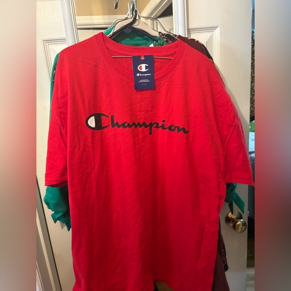 Champion tshirt‎ - Picture 1 of 2